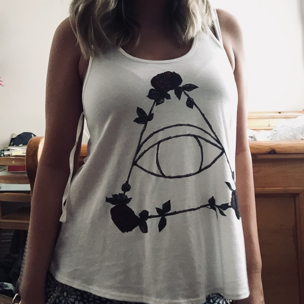 BRAND NEW NEVER WORN TILLYS TANK TOP